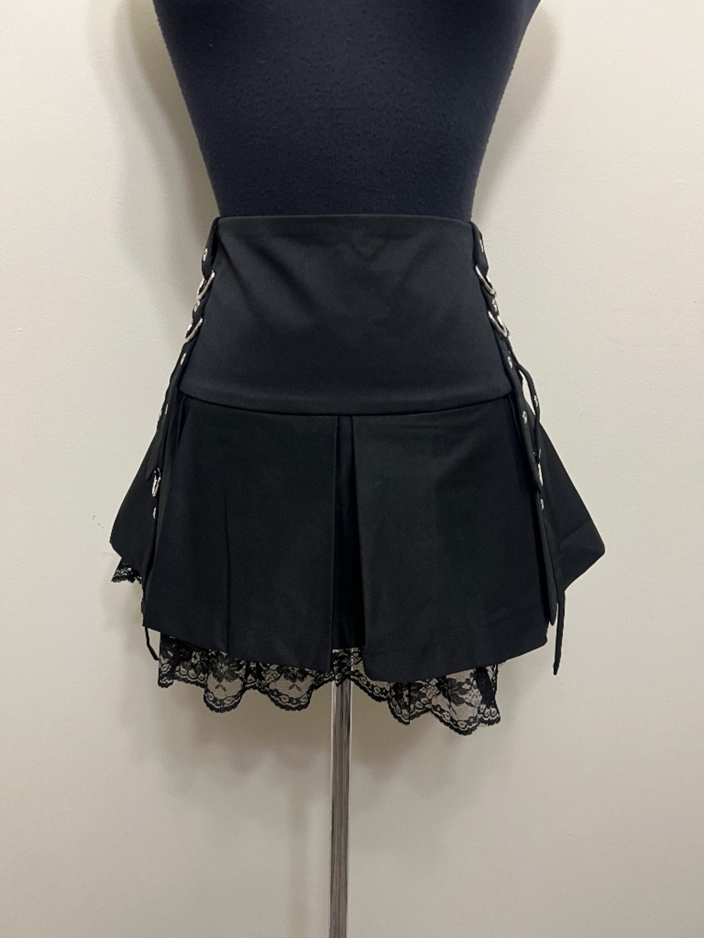 Dark in Love Gothic Pleated Mini Skirt
